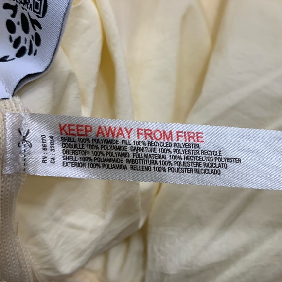 Free People Movement Pippa Packable Pullover Puffer in Banana Size Medium NWOT - Picture 12 of 14